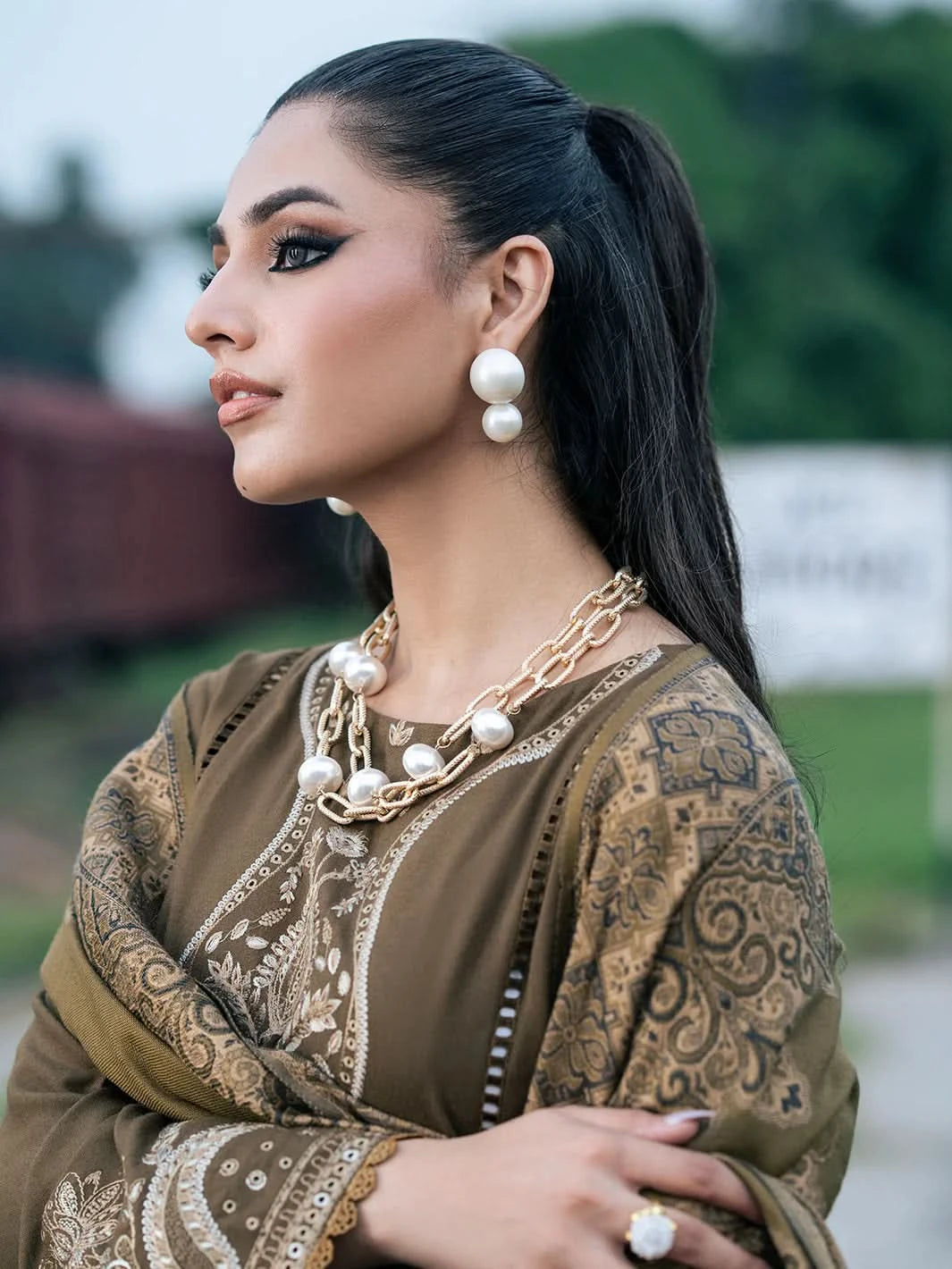 AANGEN DHANAK - BG610