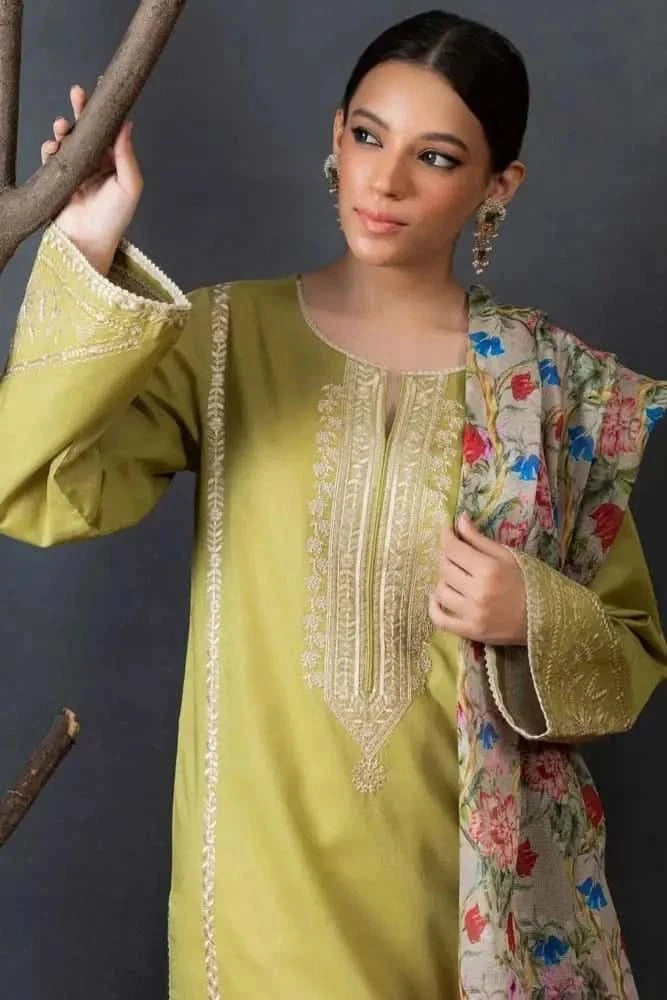 EMBROIDERED LAWN 3PC SUIT-BG790