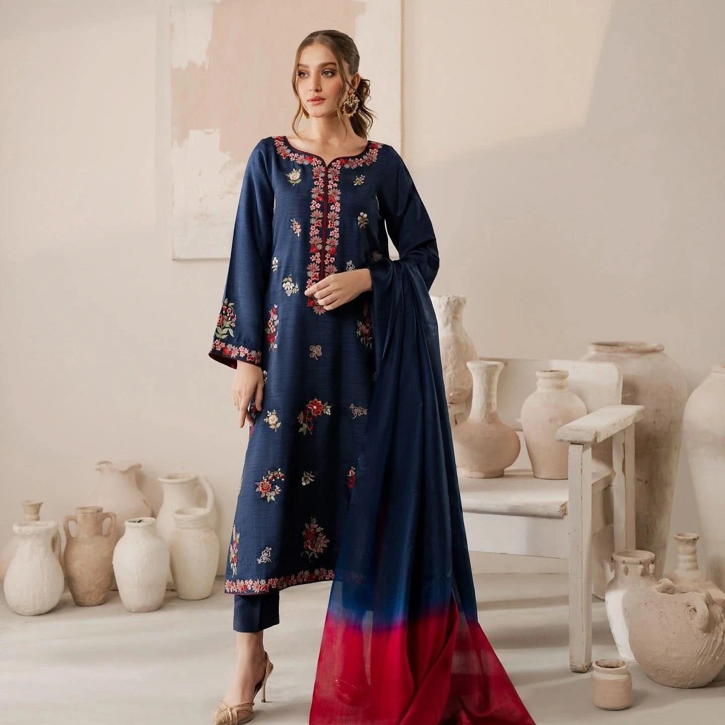 EMBROIDERED LAWN 3PC SUIT-BG331