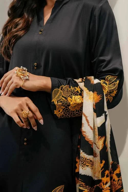 3 PIECE-EMBROIDERED LAWN SUIT-BG555