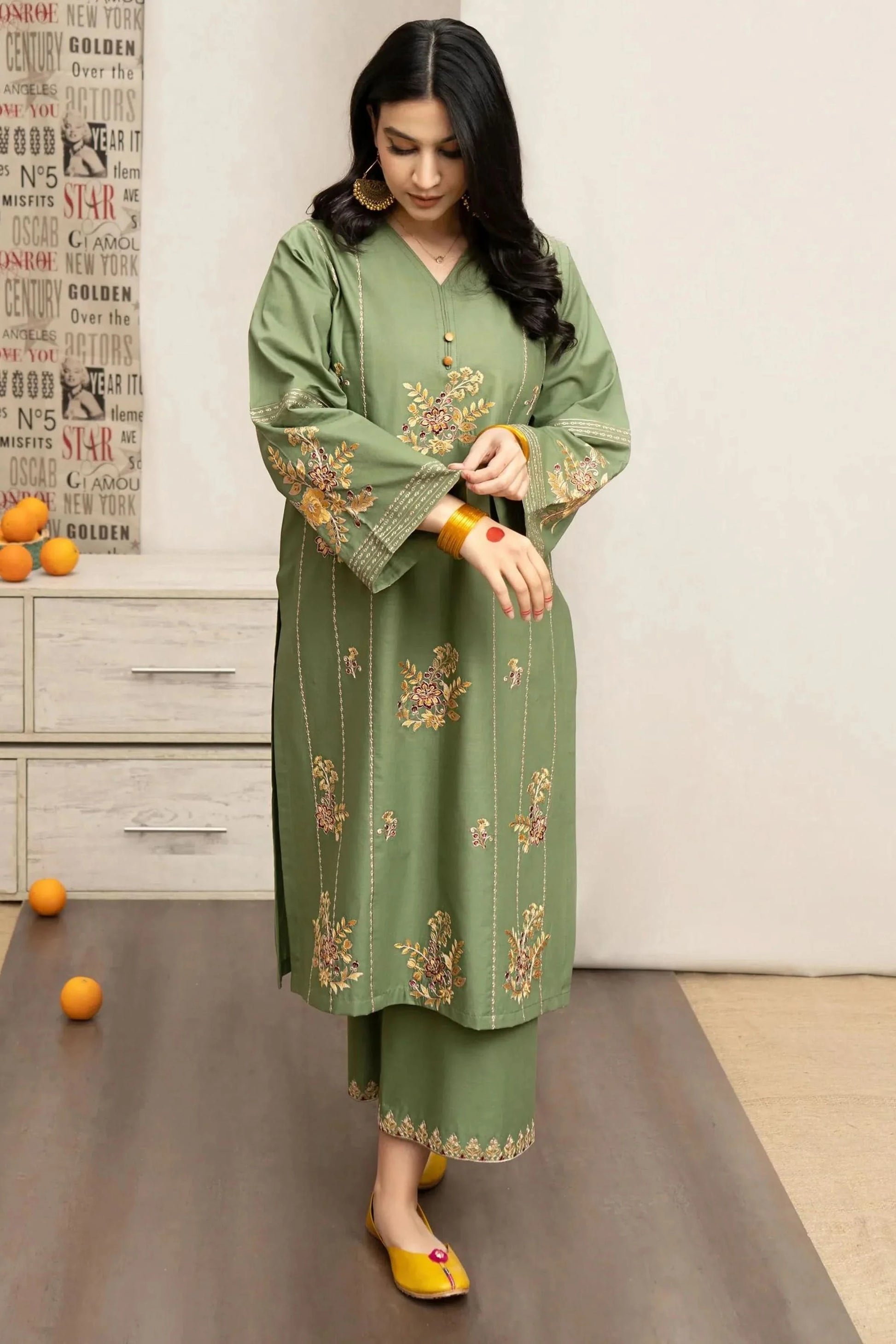 3PC EMBROIDERED COTTON SUIT - BG601