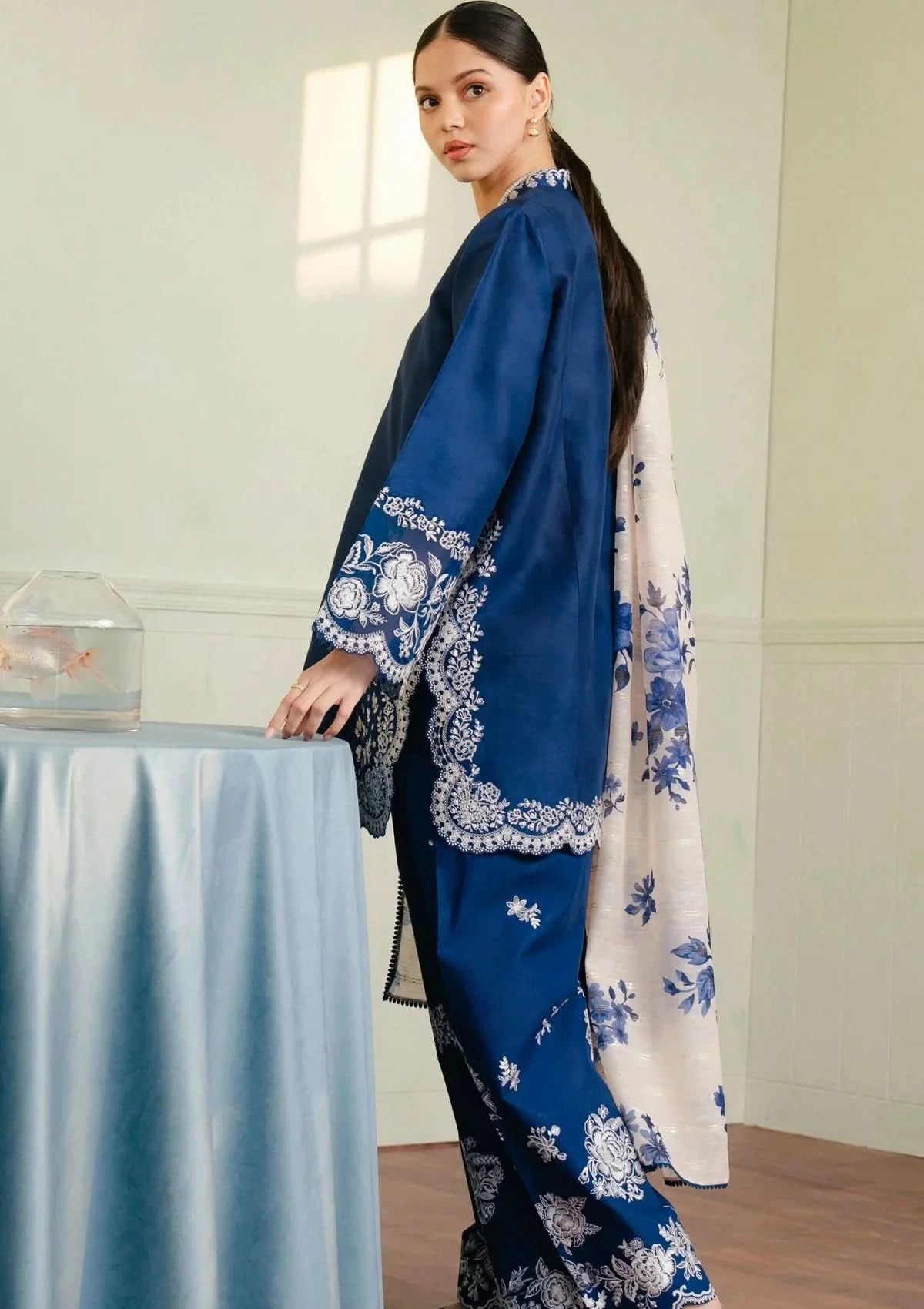 MEADOW-8B 3PC DHANAK - BG613