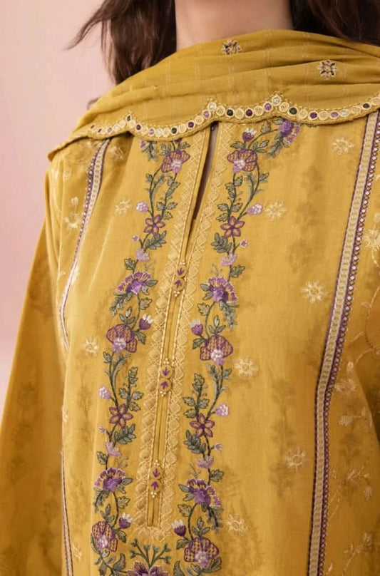 3 PIECE-EMBROIDERED LAWN SUIT-BG537