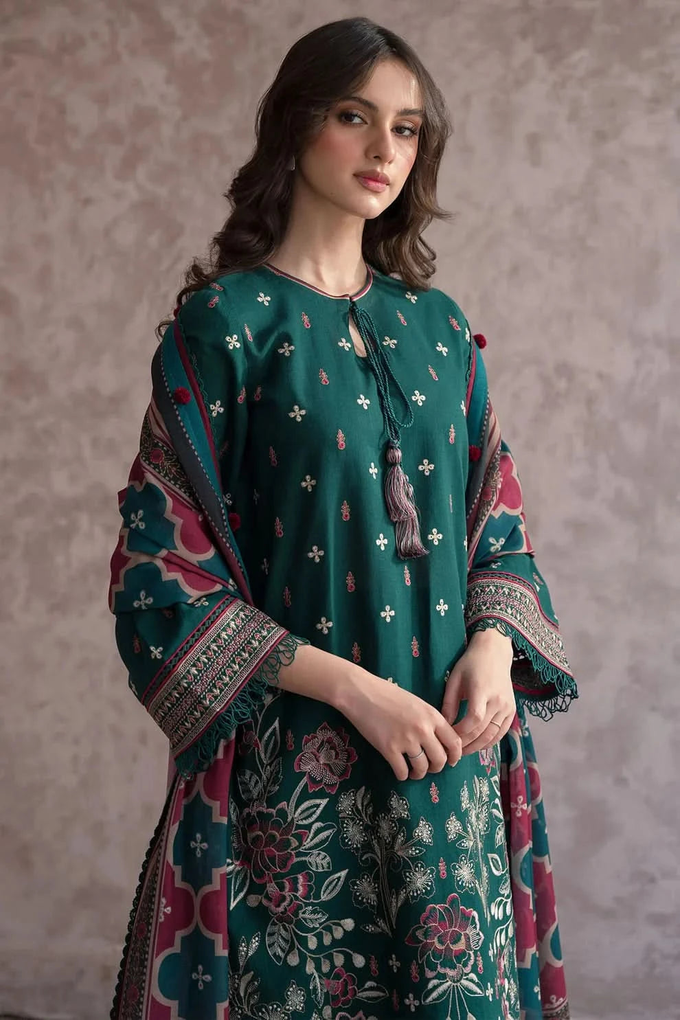 3 PIECE-EMBROIDERED LAWN SUIT-BG561