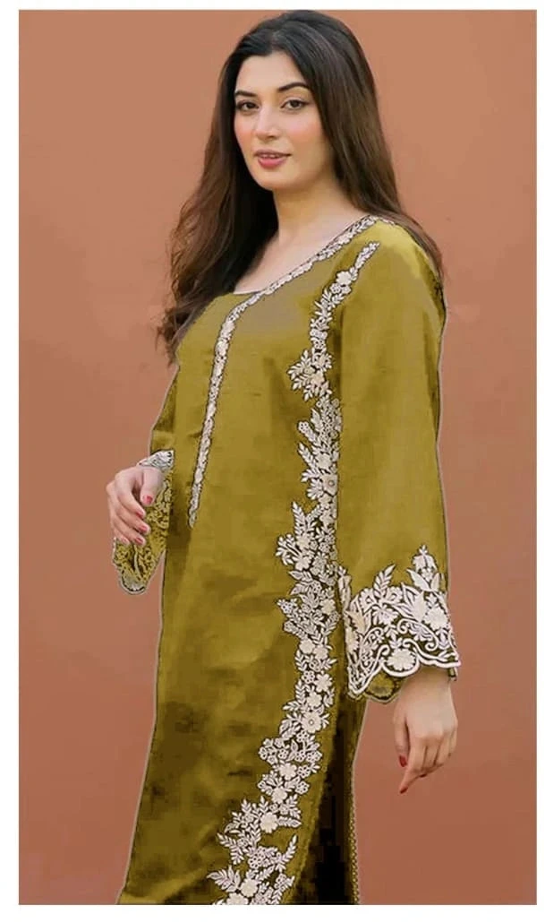2PC  EMBROIDED LAWN - BG683