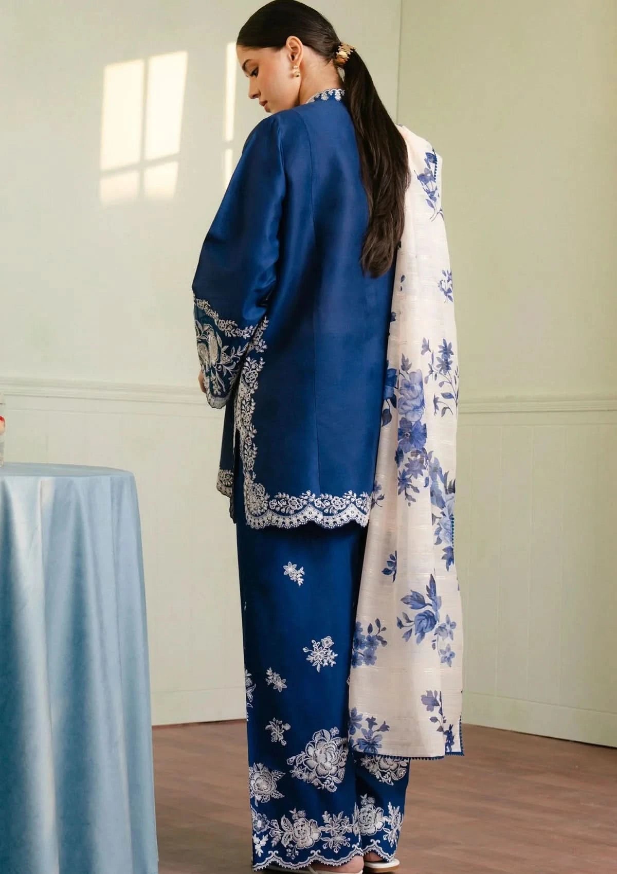 MEADOW-8B 3PC DHANAK - BG613