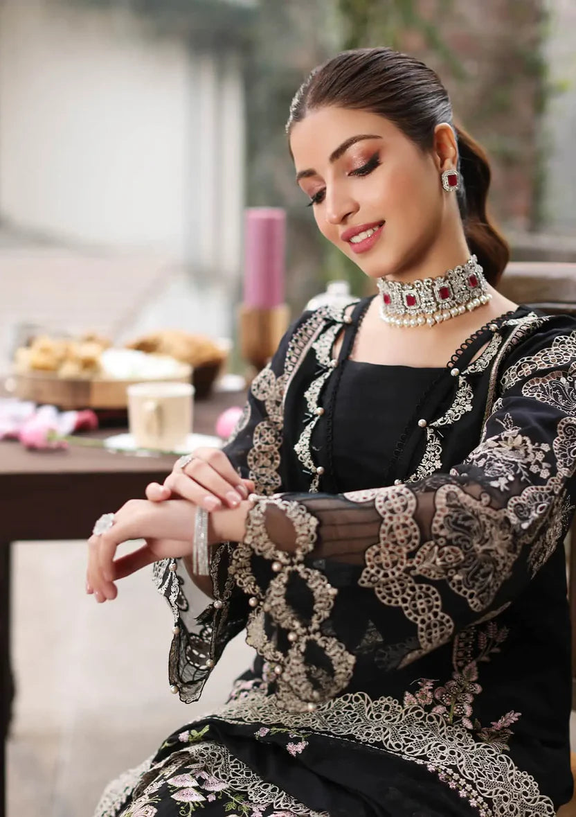 3PC EMBROIDERED LAWN SUIT - BG887