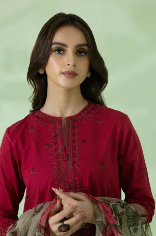 3 PIECE-EMBROIDERED LAWN SUIT-BG562