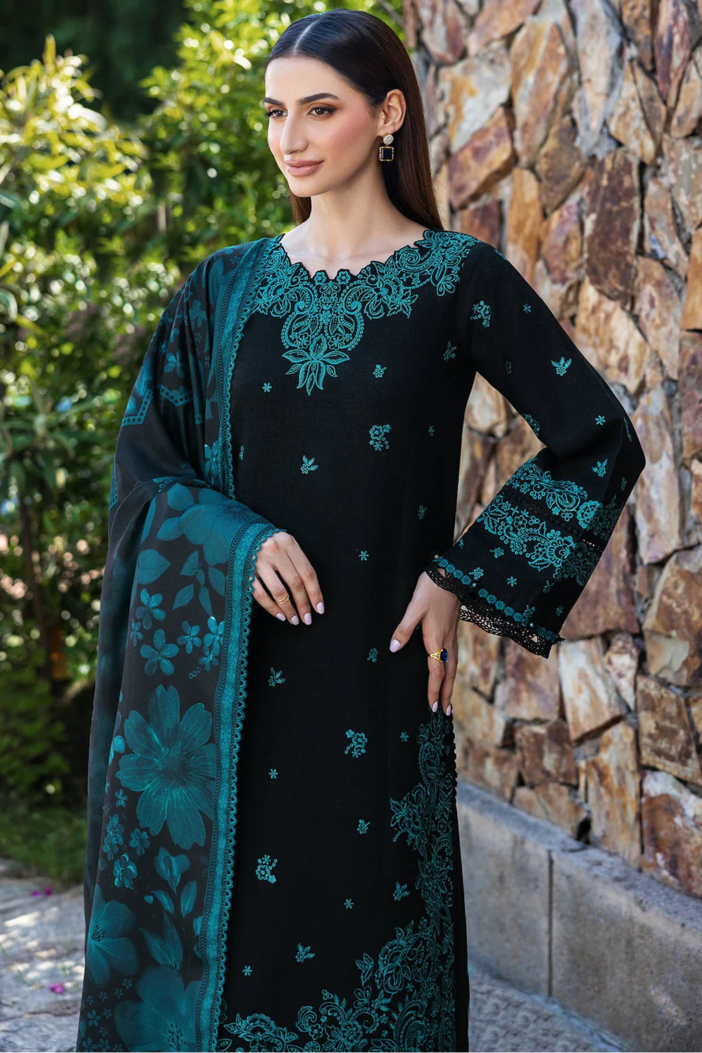 3 PC UNSTITCHED LAWN SUIT - BG868