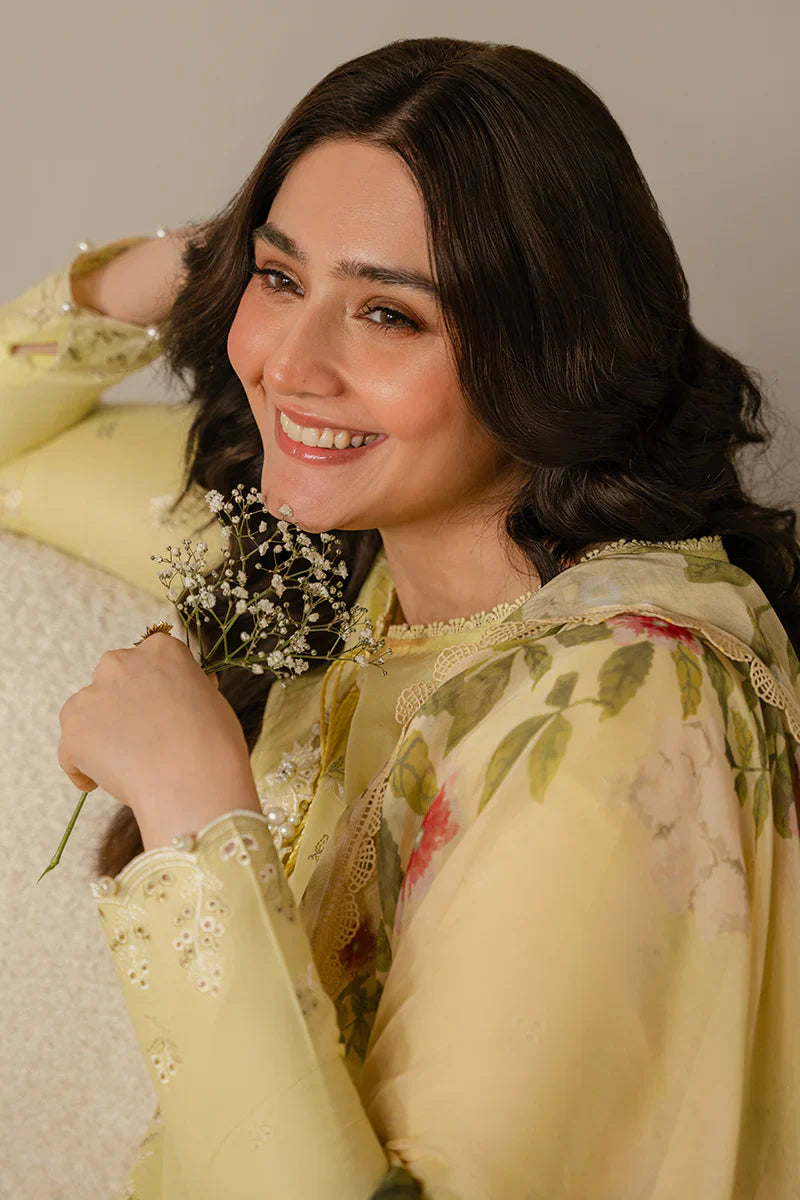 SAPID FOLIATE-3 PIECE EMBROIDERED LAWN SUIT-BG533