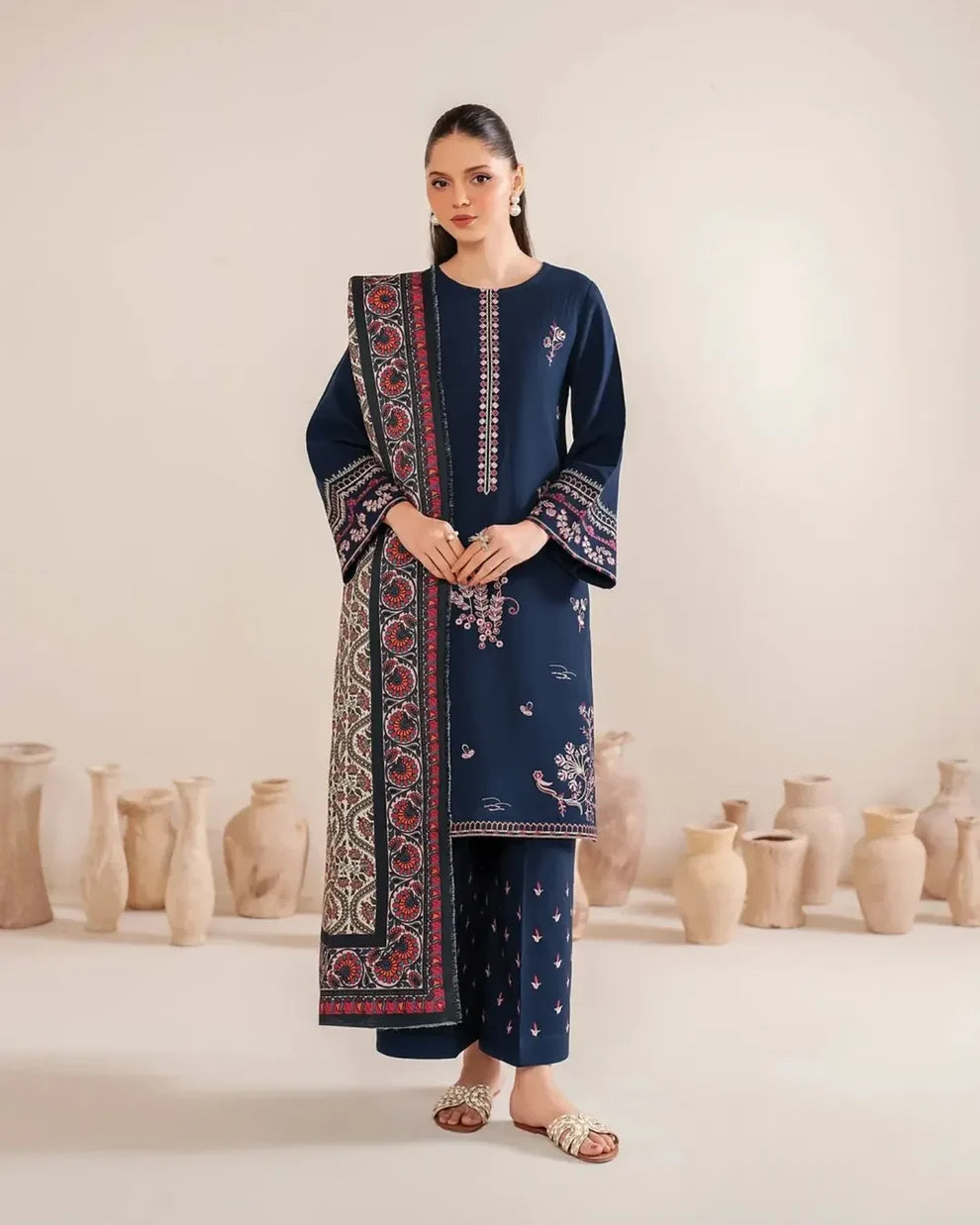 3 PC EMBROIDERED DHANAK SUIT - BG820