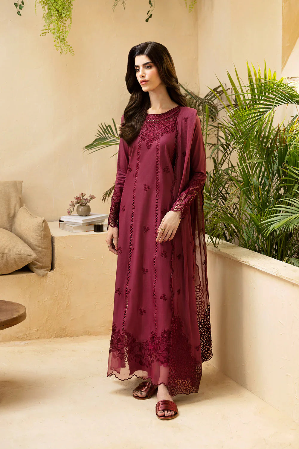 Berry Delight LAWN - BG585