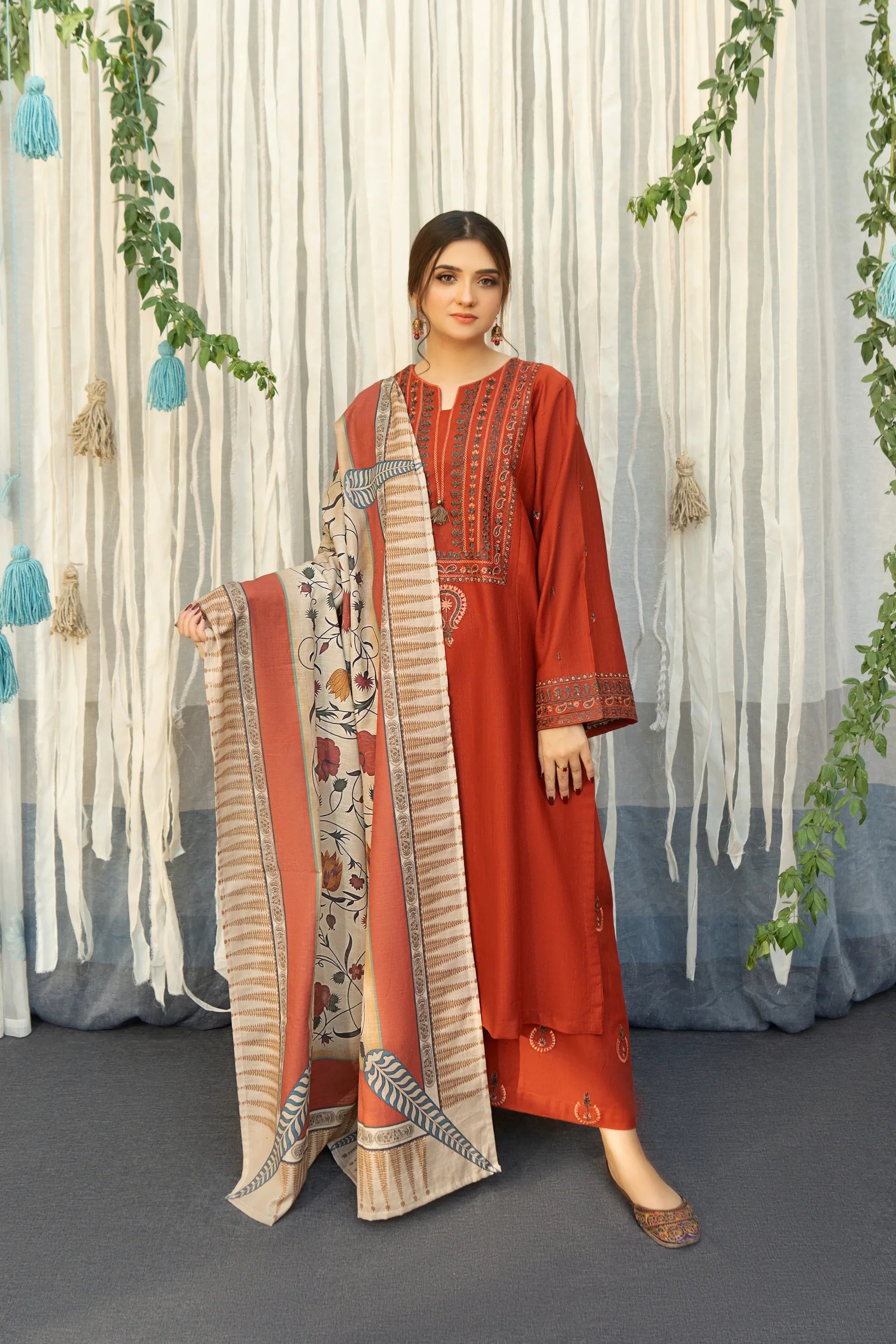 AMIRAH LAWN -BG532