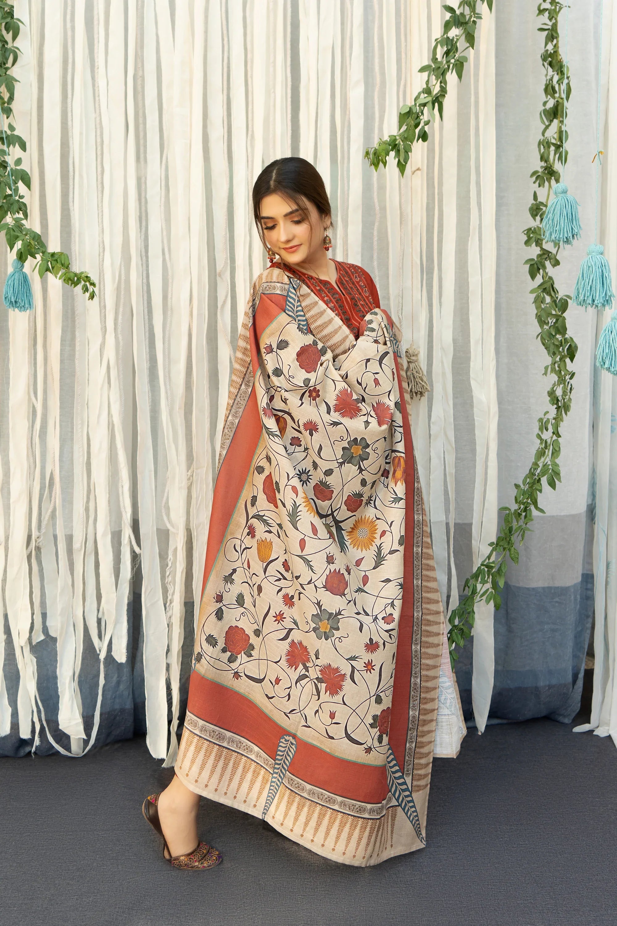 AMIRAH LAWN -BG532