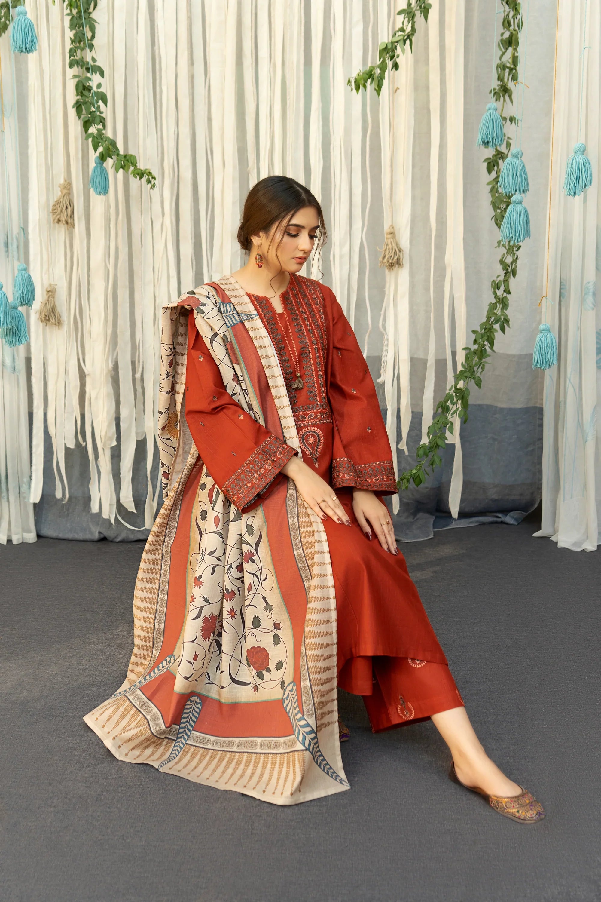 AMIRAH LAWN -BG532