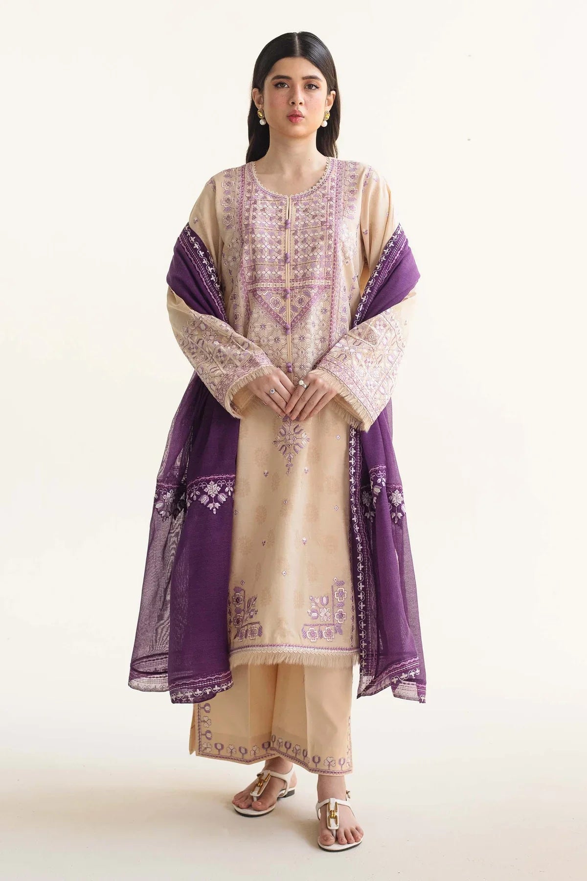 DINARA-5B-BG535