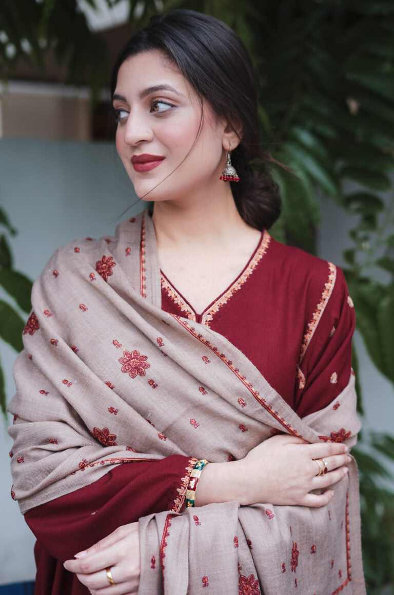 MAROON-BG105