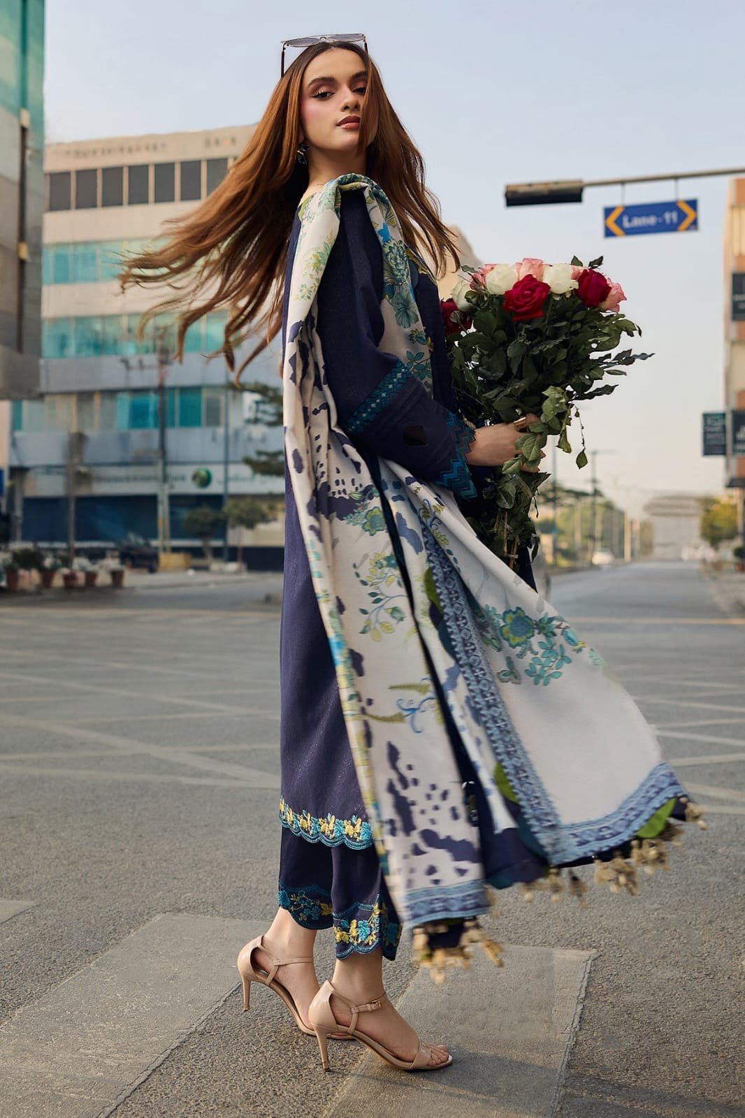 3PC EMBROIDERED LAWN - BG879