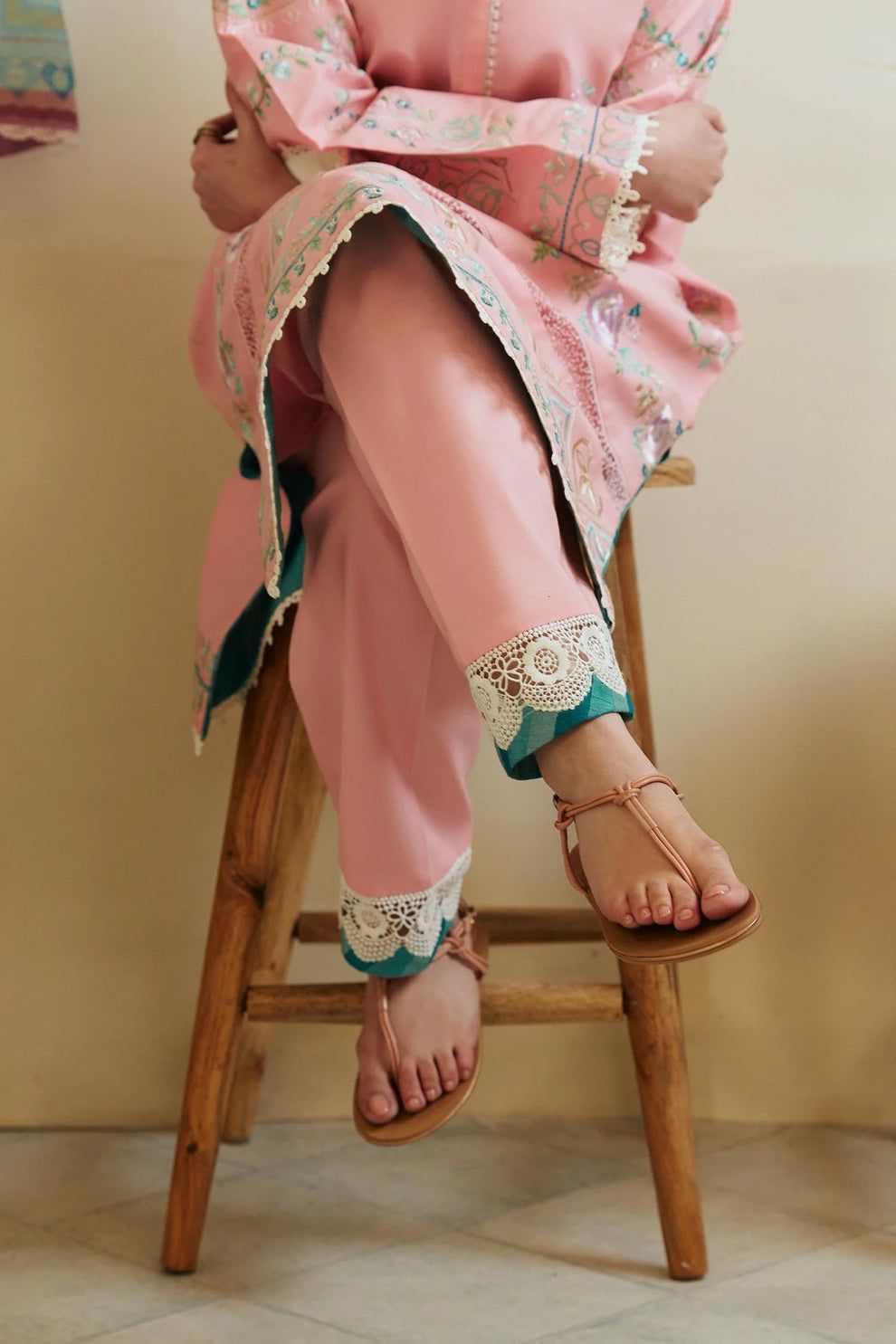 ZARA SHAHJAHAN LAWN 3PC SUIT-BG233