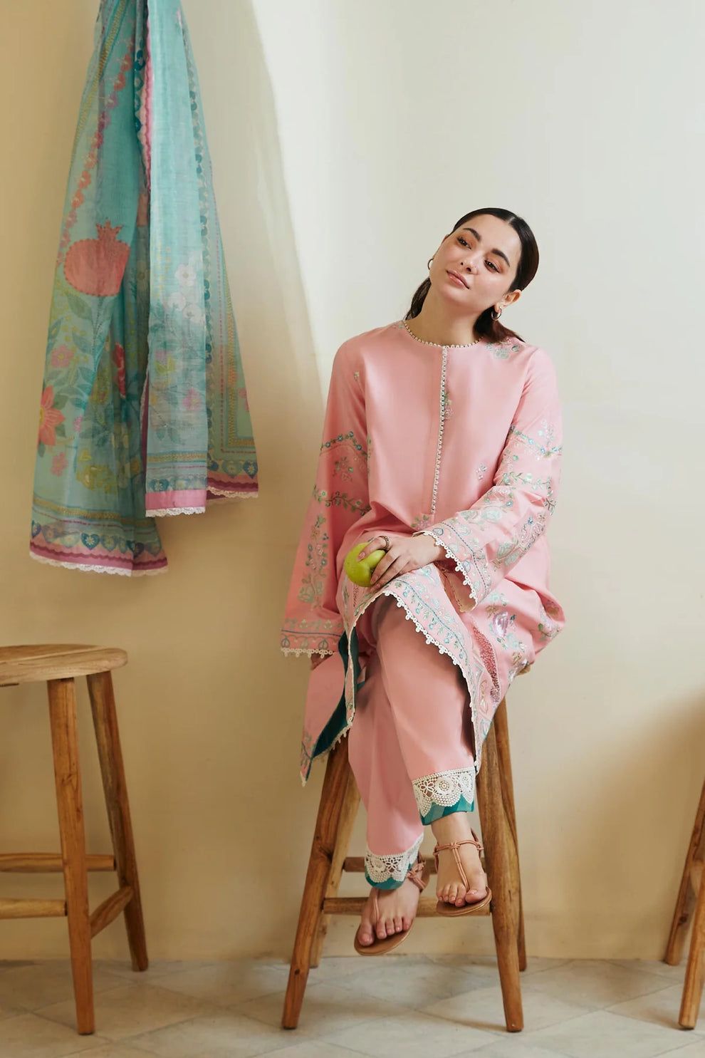 ZARA SHAHJAHAN LAWN 3PC SUIT-BG233