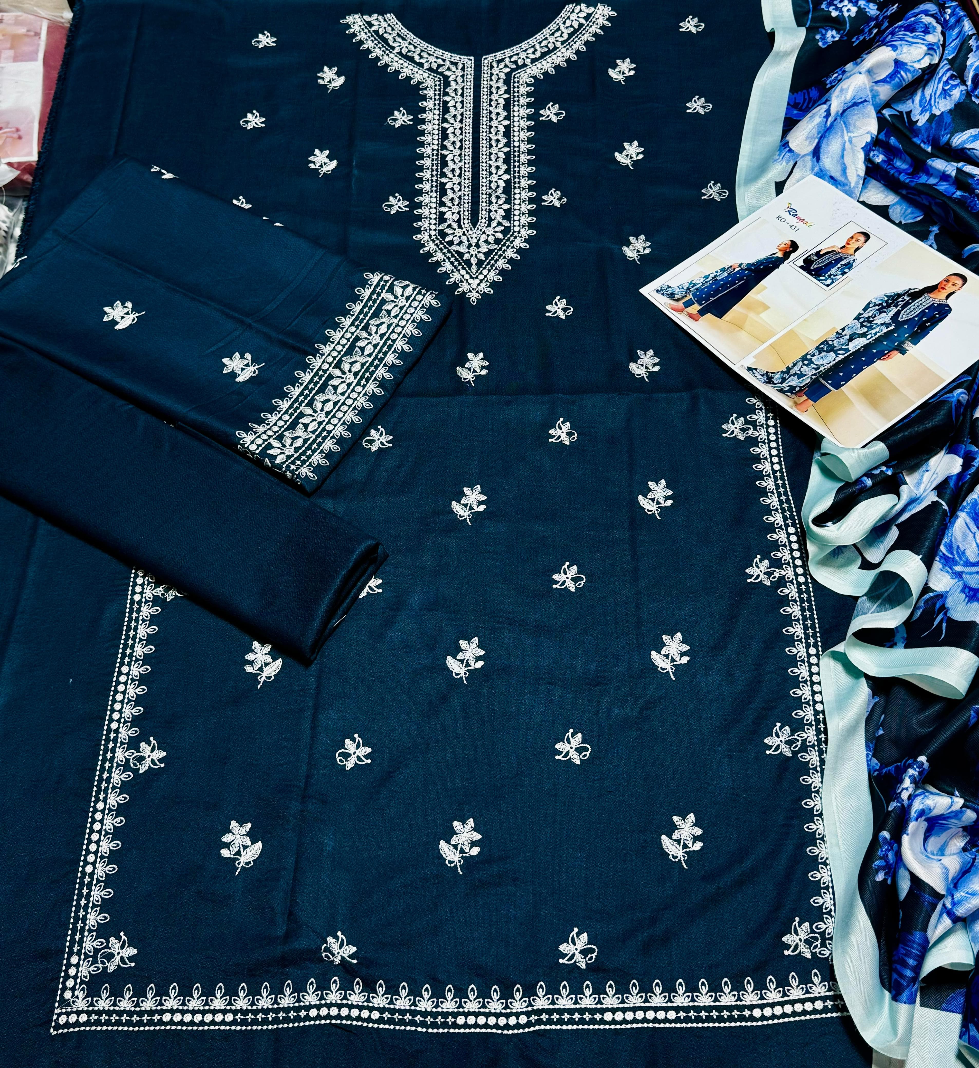 SAPPHIRE DHANAK 3 PC SUIT -BG239