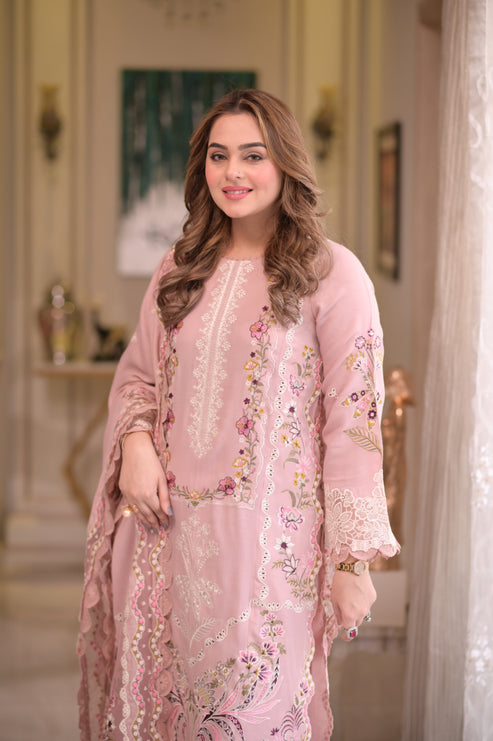 3PC EMBROIDERED DHANAK SUIT - BG902